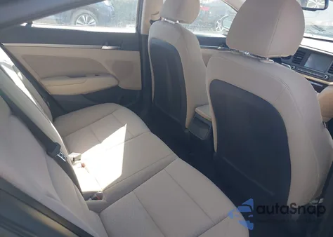 2020 Hyundai Elantra Value Edition z USA, uszkodzony, nr VIN 5NPD84LF1LH620493